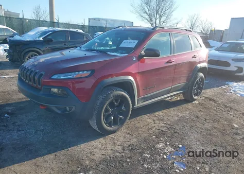 2015 Jeep Cherokee Trailhawk from USA, damaged, VIN 1C4PJMBS3FW738432